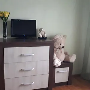  Séjour chez l'habitant Tulips - For Overnight Travelers, Close To The Airport, Parking